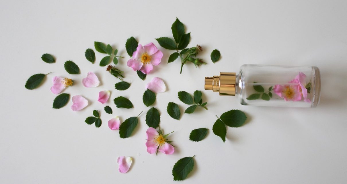 Perfumeria internetowa: dlaczego warto w niej kupować?